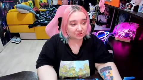 Sofie online show from 04.24.26