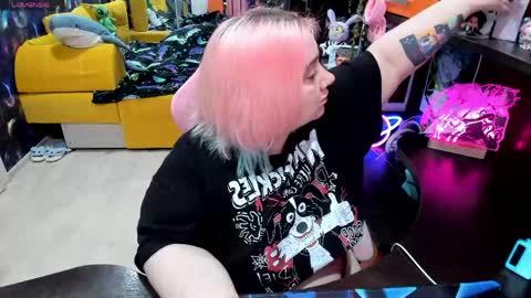 Sofie online show from 04.27.26