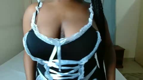 softlysinful online show from 10.18.25