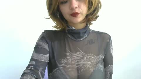 Snapshot of softy19 chatting on 12.18.25 softy19 online show from 12.18.25