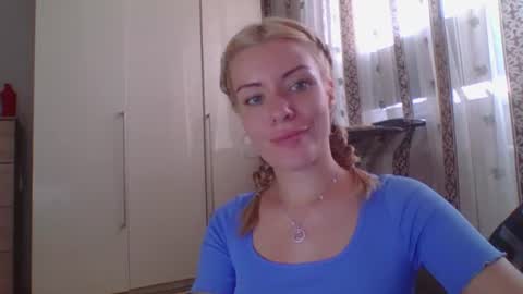 softy_aura online show from 08.05.26