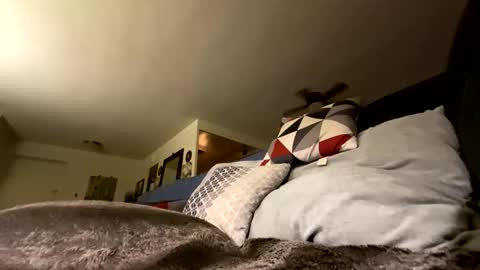 Snapshot of soharddr chatting on 10.16.25 soharddr online show from 10.16.25