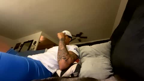 Snapshot of soharddr chatting on 10.26.25 soharddr online show from 10.26.25