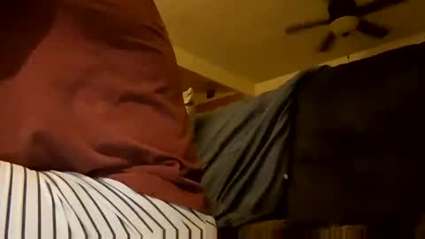 Snapshot of soharddr chatting on 11.23.25 soharddr online show from 11.23.25