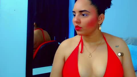 Sol Latiana online show from 06.07.26