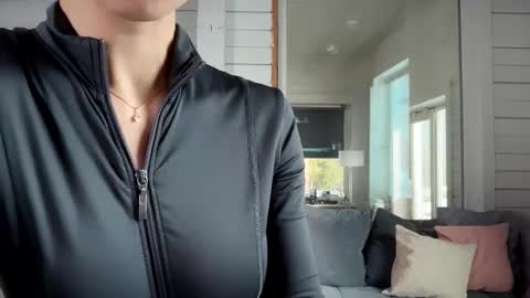 Bella online show from 03.09.26