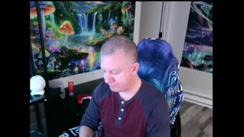 Snapshot of solarlunar1 chatting on 10.13.25 just ask  online show from 10.13.25