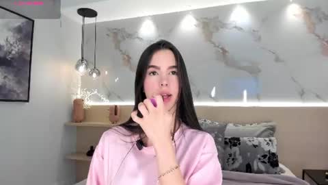 Sol Avelar online show from 06.21.26