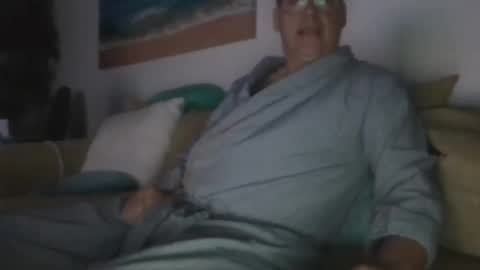 Snapshot of soldierdoc chatting on 09.27.25 soldierdoc online show from 09.27.25