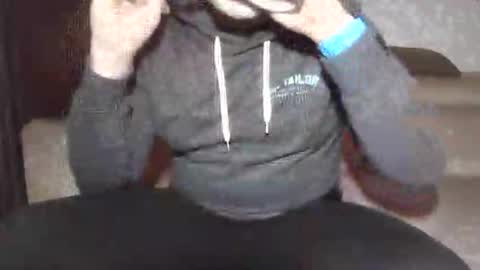 Snapshot of sole73 chatting on 10.05.25 Sole Obedient online show from 10.05.25