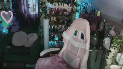 solesticia online show from 02.12.25