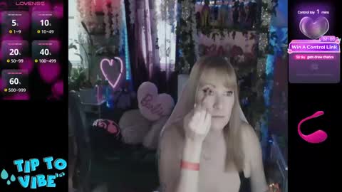 solesticia online show from 02.27.25