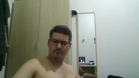Snapshot of solitariodf2022 chatting on 10.24.25 solitariodf2022 online show from 10.24.25