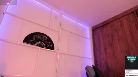 Snapshot of solosara8 chatting on 03.08.25 saraIG Solosara8 online show from 03.08.25