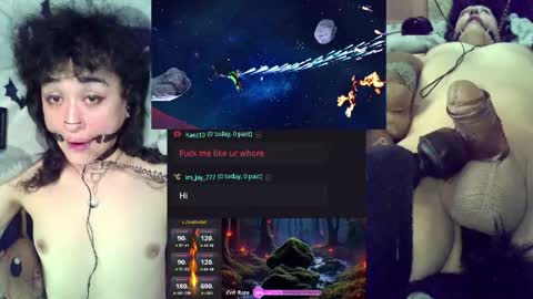 Snapshot of solumie chatting on 05.22.26 Solumie online show from 05.22.26