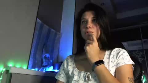 Anna online show from 10.19.25
