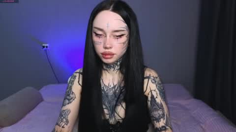 Snapshot of somniya chatting on 05.16.26 somniya online show from 05.16.26