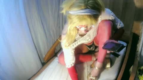 Snapshot of soniahiddencd chatting on 03.21.26 SoniaHiddenCD online show from 03.21.26