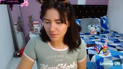 sonialatin69 online show from 03.04.25
