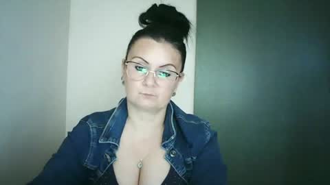 Sonja online show from 07.28.26