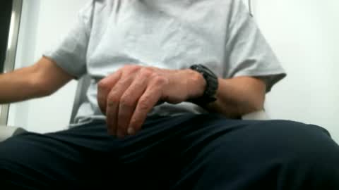 Snapshot of sonnydonut chatting on 12.10.24 Max Banana online show from 12.10.24