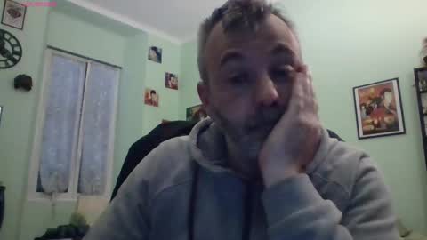 Snapshot of sonoboris chatting on 05.19.26 sonoboris online show from 05.19.26