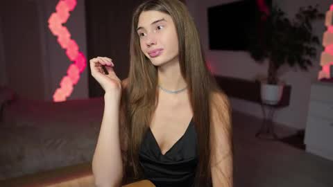 Snapshot of sony_play chatting on 03.02.25 Sony online show from 03.02.25