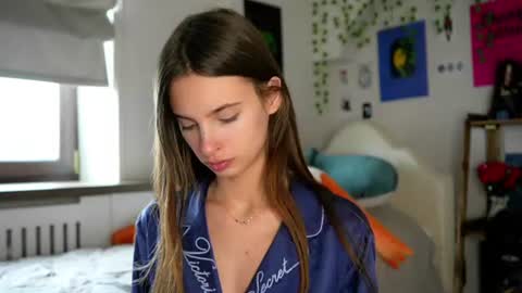 Eva 3 online show from 06.09.26
