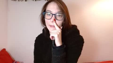 SonyaSays online show from 11.10.25