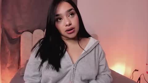 Snapshot of soofii_james chatting on 10.01.25 sofi  online show from 10.01.25