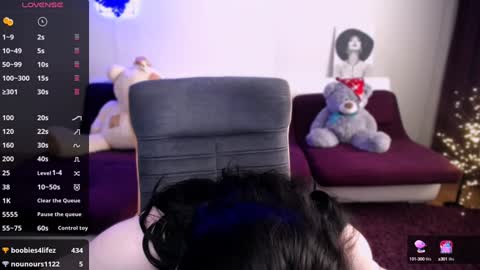 sophia__olsen online show from 01.09.25