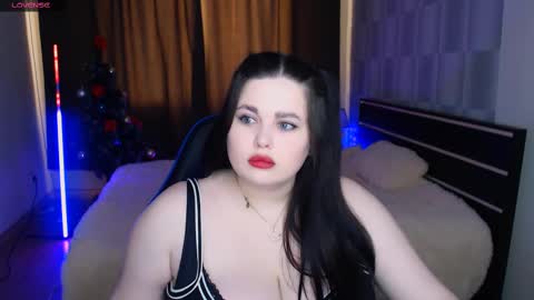 sophia__olsen online show from 02.11.25