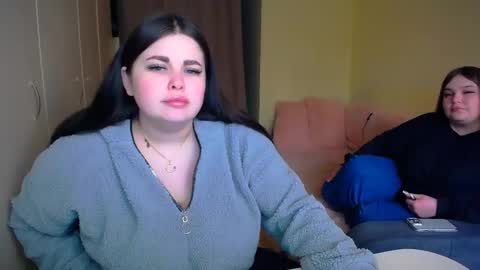 sophia__olsen online show from 03.12.25