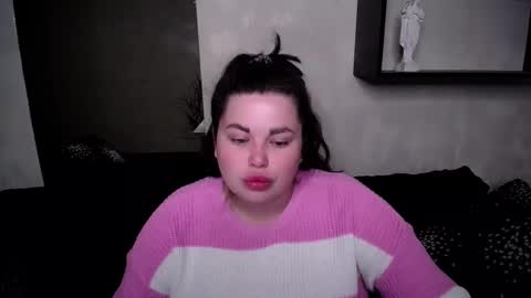 sophia__olsen online show from 10.09.25