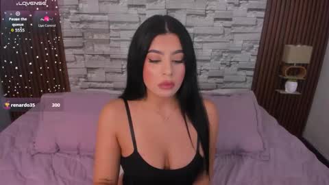 Snapshot of sophia_deluxe18 chatting on 01.15.26 SOFI online show from 01.15.26