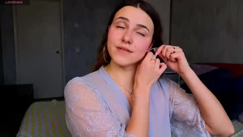 Sophia online show from 05.04.26