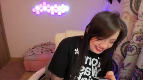 sophia_grants online show from 04.28.26