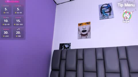 Snapshot of sophia_lemos chatting on 12.31.24 Sofia online show from 12.31.24