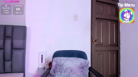 Snapshot of sophia_lemos chatting on 01.27.25 Sofia online show from 01.27.25