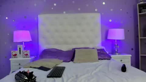 Sophia  online show from 02.03.25