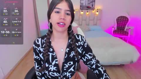 Sophia Rincon online show from 02.15.25