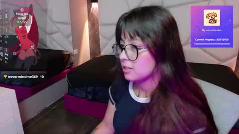 Snapshot of sophiaa_7 chatting on 09.25.25 Sophi online show from 09.25.25