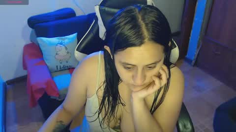 sophiaa_vega_ online show from 05.22.26