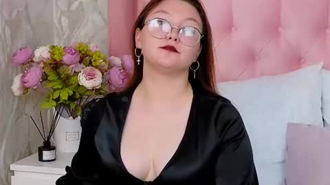 SophiaBelle online show from 07.22.26