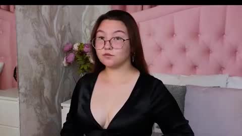 SophiaBelle online show from 07.28.26