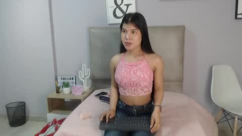 Sophia Bedford online show from 04.27.26