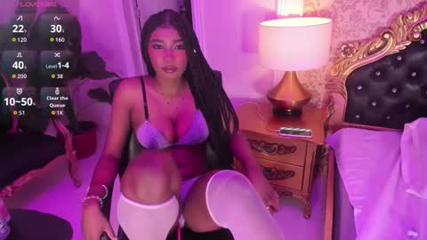 Sophie online show from 11.16.25