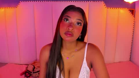 Snapshot of sophiabloss chatting on 01.14.26 Sophie online show from 01.14.26