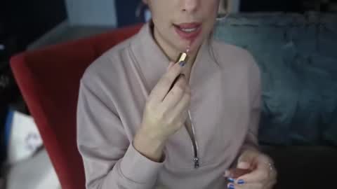 Snapshot of sophiadover chatting on 02.25.26 sophiadover online show from 02.25.26