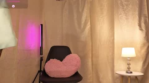 Sophia online show from 10.20.25